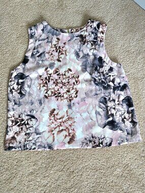 Dalia Watercolor floral sleeveless blouse